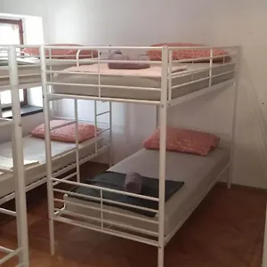  Séjour chez l'habitant Gest House Roberto